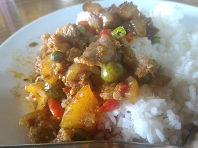 อาหาร หรือ เครื่องดื่ม