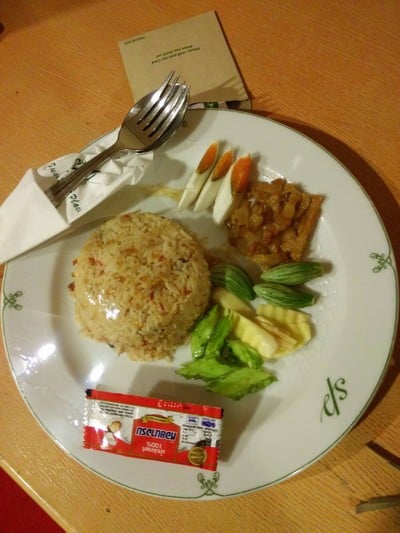 ข้าวผัดน้ำพริกลงเรือหมูหวาน