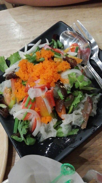 ยำปูอัดไข่กุ้ง