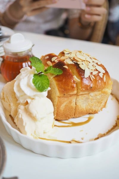 อาหาร หรือ เครื่องดื่ม