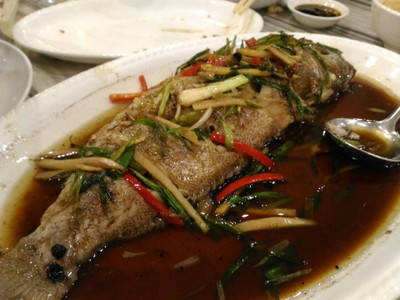 ปลาเก๋านึ่งซีอิ๊ว