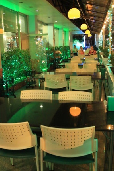 บรรยากาศ ริมปิงเทอเรซ โรงแรมเวียงตากริเวอร์ไซด์