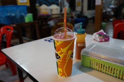 แดงโซดามะนาว