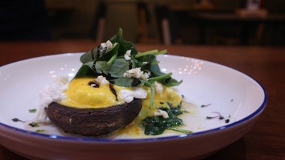 Mushroom & Spinach Eggs Benedict