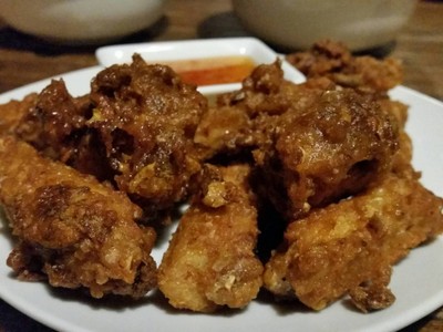 ปีกไก่ทอดขมิ้น