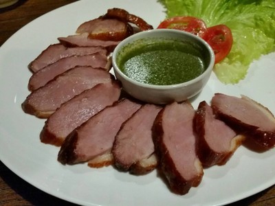 อกเป็ดรมควัน