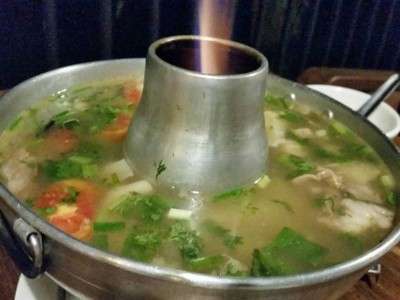 ต้มแซบเอ็นแก้ว