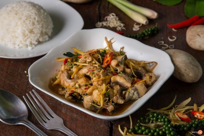 ผัดฉ่าปลาคัง