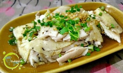 เกาเหลาเลือดหมูเยาวราช (Kao Lao Lued Moo Yaowarat) เกาเหลาเลือดหมูเยาวราช (Kao Lao Lued Moo Yaowarat)