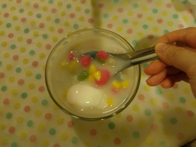 บัวลอยไข่หวานทรงเครื่อง