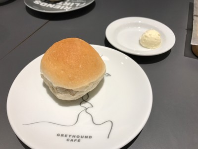 ขนมปัง เนย