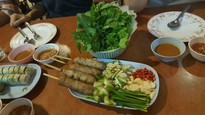 แหนมเนือง