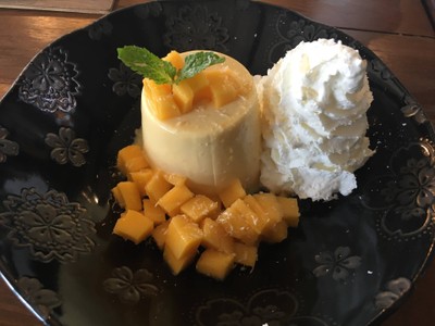 Tree Tales Cafe พัทยา นาเกลือ