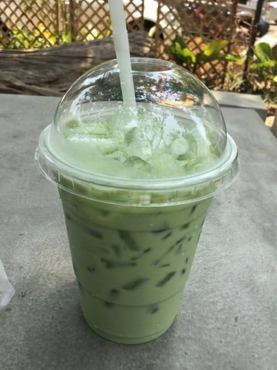 นมชาเขียว