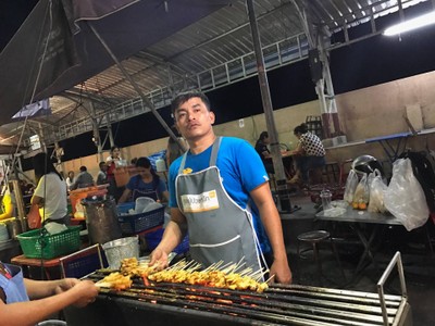 หมูสะเต๊ะ