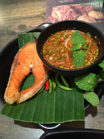 แซลมอนน้ำตก