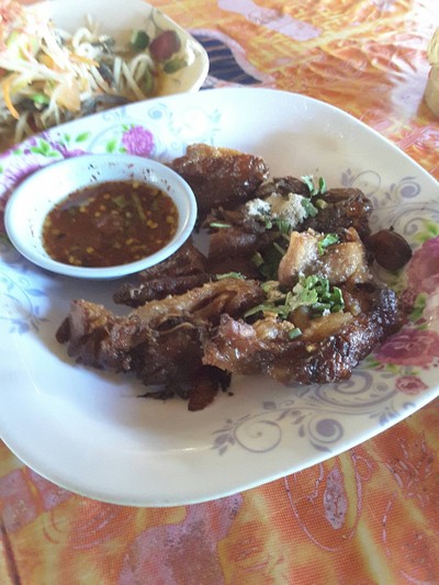 ไก่ย่างทอดเกลือ