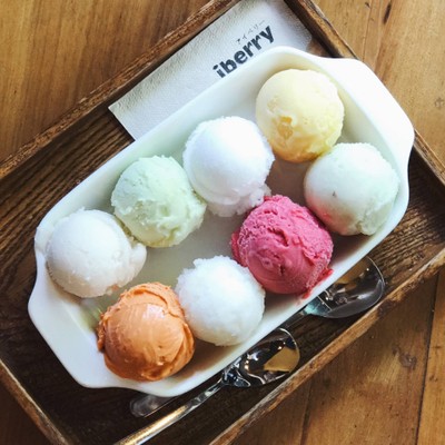 กับข้าว’กับปลา มาร์เก็ตเพลส ทองหล่อ