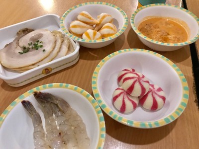 อาหาร หรือ เครื่องดื่ม