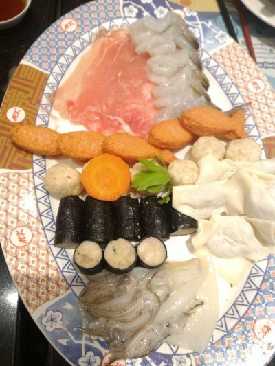 อาหาร หรือ เครื่องดื่ม