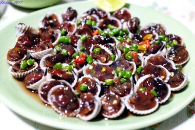 แกะเปลือก บีบมะนาว โรยพริก !!