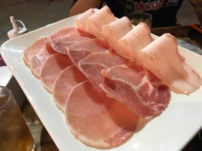 หมูสันคอ