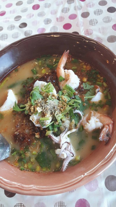 ก๋วยเตี๋ยวต้มยำน้ำข้น ทะเล