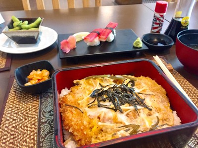 ครัวอาหารญี่ปุ่นโดโซะซูชิ (DOZO SUSHI JAPANESE RESTAURANT) ครัวอาหารญี่ปุ่นโดโซะซูชิ (DOZO SUSHI JAPANESE RESTAURANT)