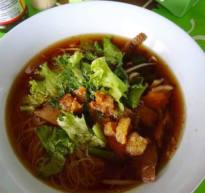 ก๋วยเตี๋ยวเป็ดตุ๋น