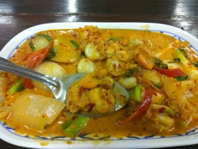 หอยเชลล์ผัดพริกเผา