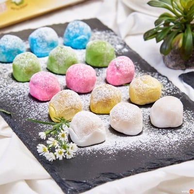 จันทร์สุวรรณ โมจิ