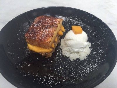 MANGO TOAST