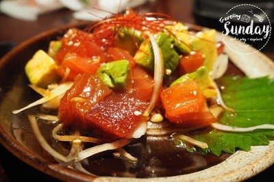 สลัดทูน่าอโวคาโด