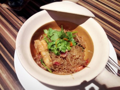 กุ้งอบวุ้นเส้น