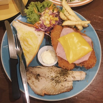 สเต็กไก่มาลีบู และ ปลาย่าง