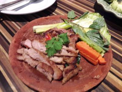 คอหมูย่าง