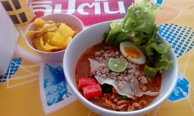 ก๋วยเตี๋ยวหมูชาบู