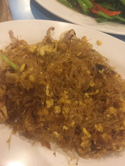 ผัดวุ้นเส้นทะเล