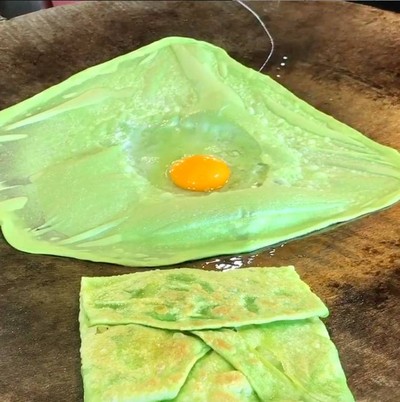 เทไข่ลงปายยยย