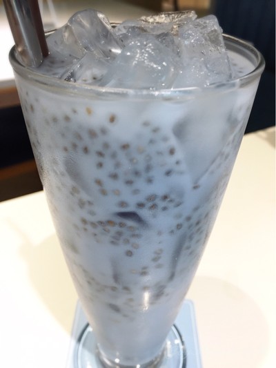 อัลมอนต์อัญชันเมล็ดเจีย