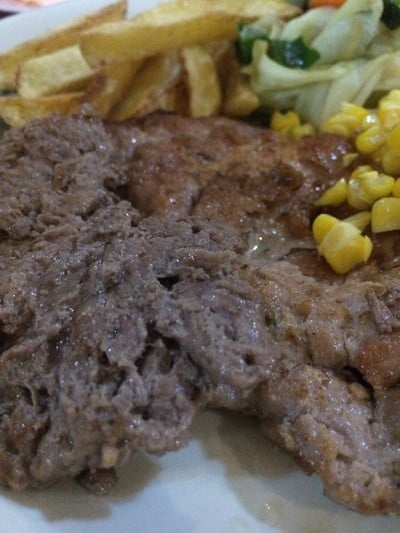 สเต็กเนื้อแบบใกล้ๆ