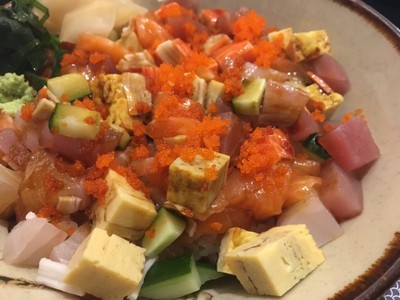 ข้าวหน้าปลาดิบรวม