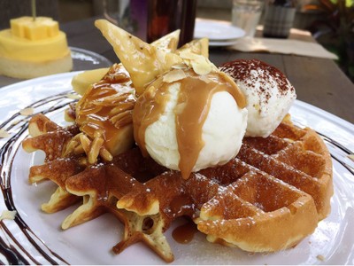 Banana Caramel Waffle