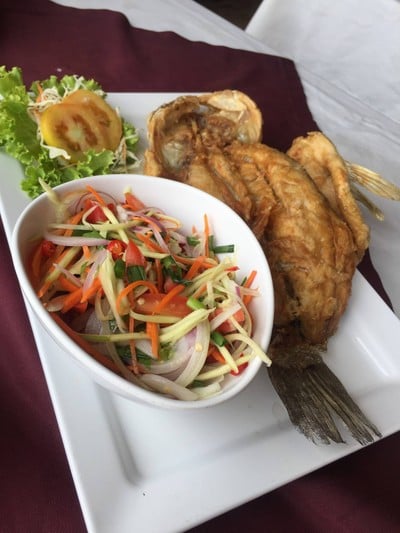 อ่าวนางซีฟู้ด