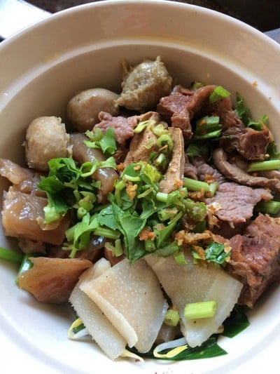 ก๋วยเตี๋ยวเนื้อตุ๋นนายส่วน สวนสยาม