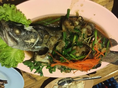 ปลากะพงนึ่งซีอิ๊ว