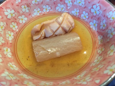 ปลาหมึกนึ่ง