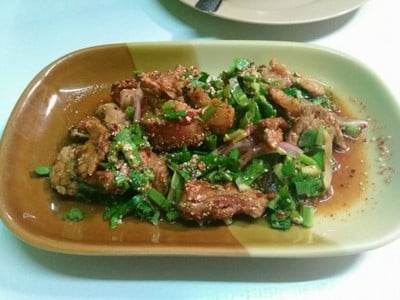 น้ำตกเนื้อ