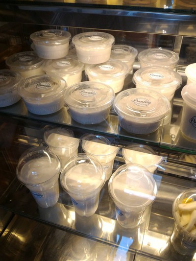 อาหาร หรือ เครื่องดื่ม