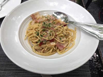 Bacon Olio Pasta